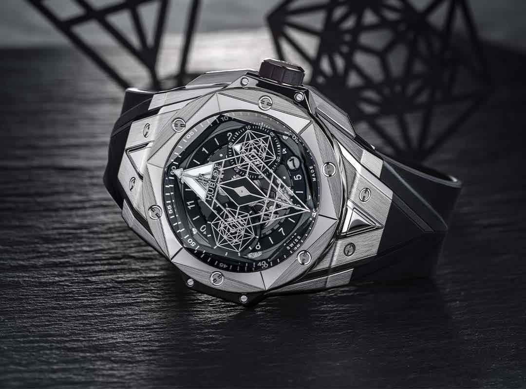 How to Spot Fake Hublot Watches：Hublot Clone