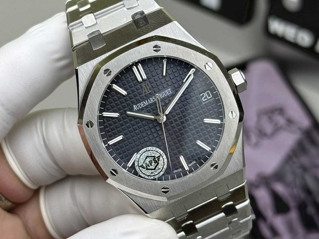 APS Factory Audemars Piguet Royal Oak 15500 Blue Dial Replica Watch-best Super Clone Watches