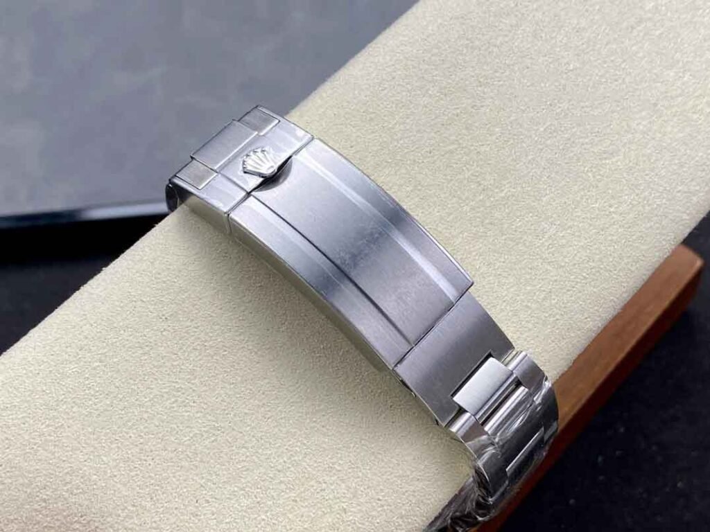 Clean Factory Rolex Sea Dweller M126600 Bracelet
