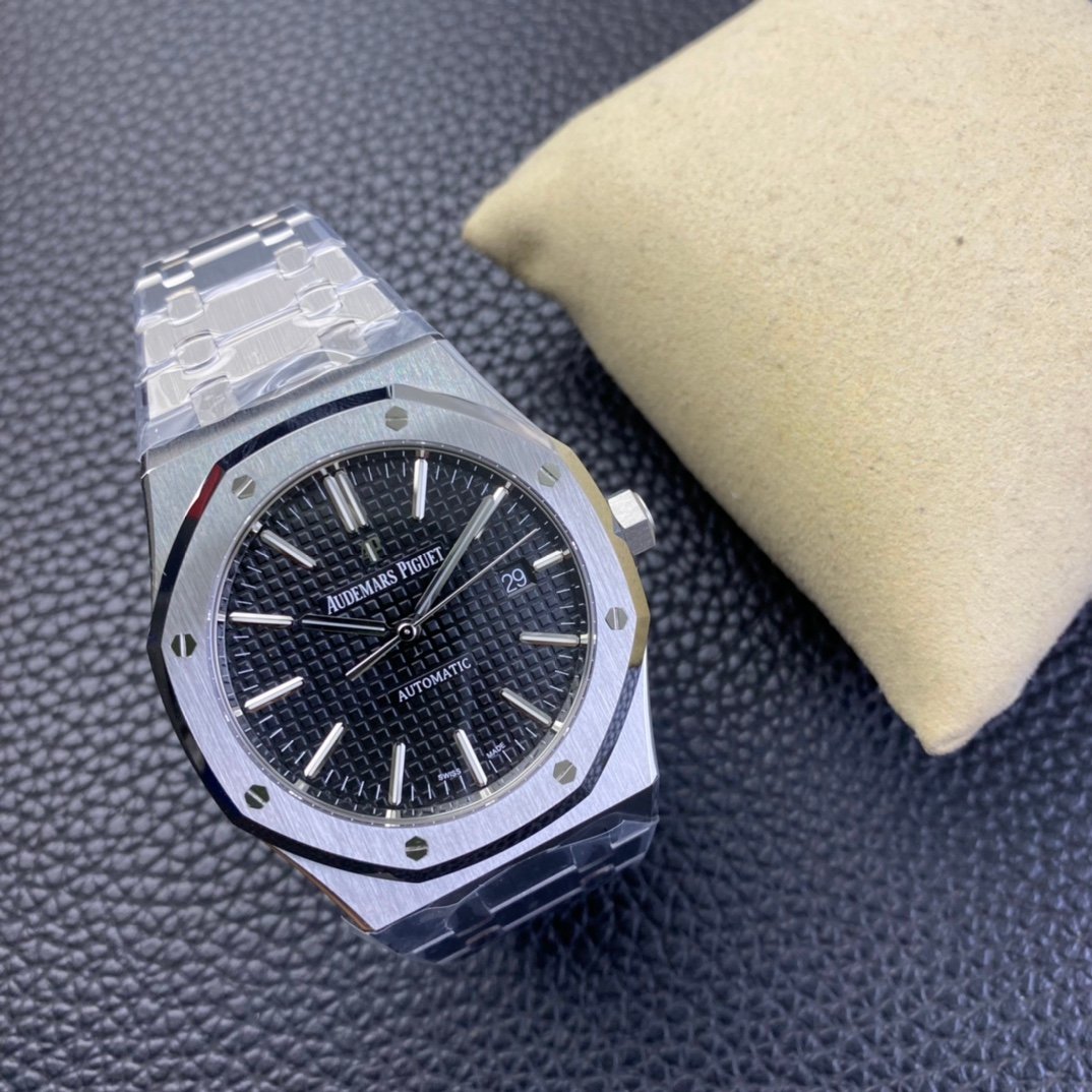 Thinking of Buying Audemars Piguet Replica Watches? Know the Pros and Cons First