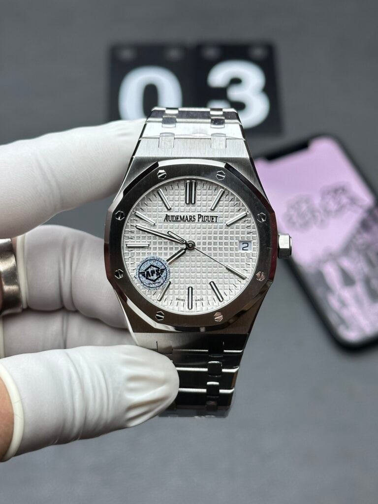APS Factory Audemars Piguet Royal Oak 15510 White Dial Replica Men Watch