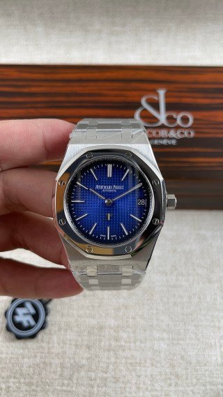 ZF Factory Audemars Piguet Royal Oak 15202 Blue Dial 39mm Replica Men Watch